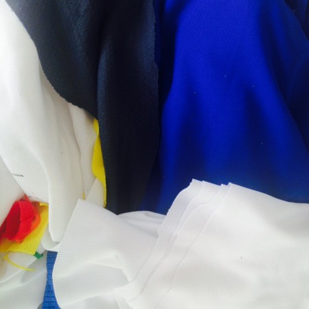 Odřezky polyester